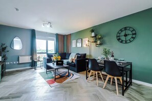 Apartment | Living area