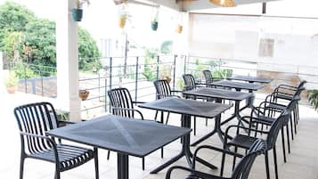 Desayuno continental incluido todos los días