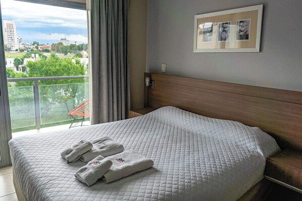 In-room safe, free WiFi - Apart Hotel Rivadavia 815 (Neuquén)