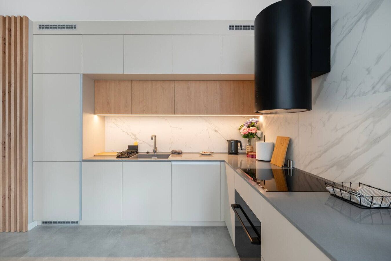 Refrigerador, microondas, horno, placa de cocina