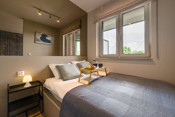 1 chambre, fer et planche à repasser, accès au Wi-Fi (inclus)