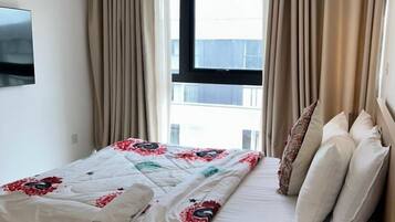 In-room safe, blackout curtains, soundproofing, iron/ironing board