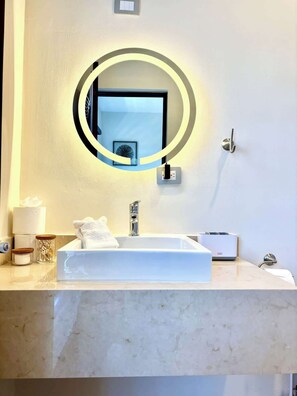 Ducha, secador de pelo