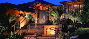 Charming 2-bedroom Hyatt resort in fabulous Carmel