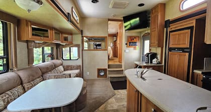 A&J Country RV Getaway