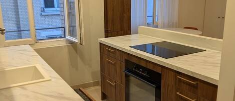 Microwave, oven, stovetop, dishwasher