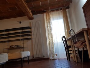 Interior - Florence center apartment in former convent (Firenze)