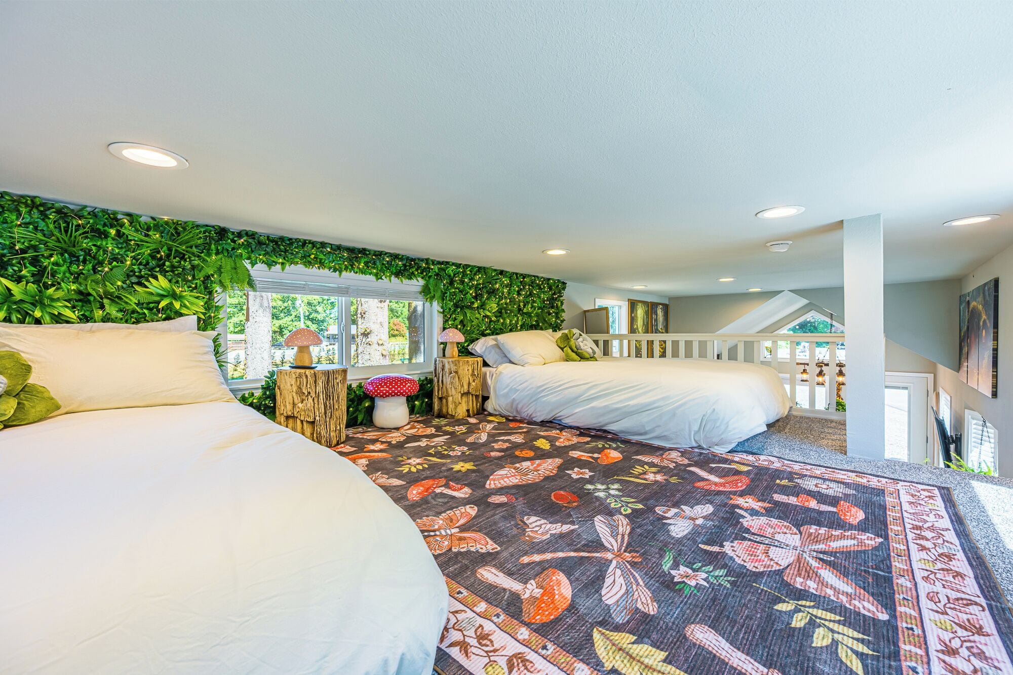 2 bedrooms, iron/ironing board, WiFi