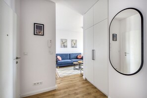 Blackout curtains, iron/ironing board, free WiFi