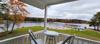 🌊 Riverfront Peninsula Retreat，Private Beach Forest Views
