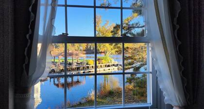Waterfront Retreat on Mullica River. Private Beach, Firepit, Kayaks.