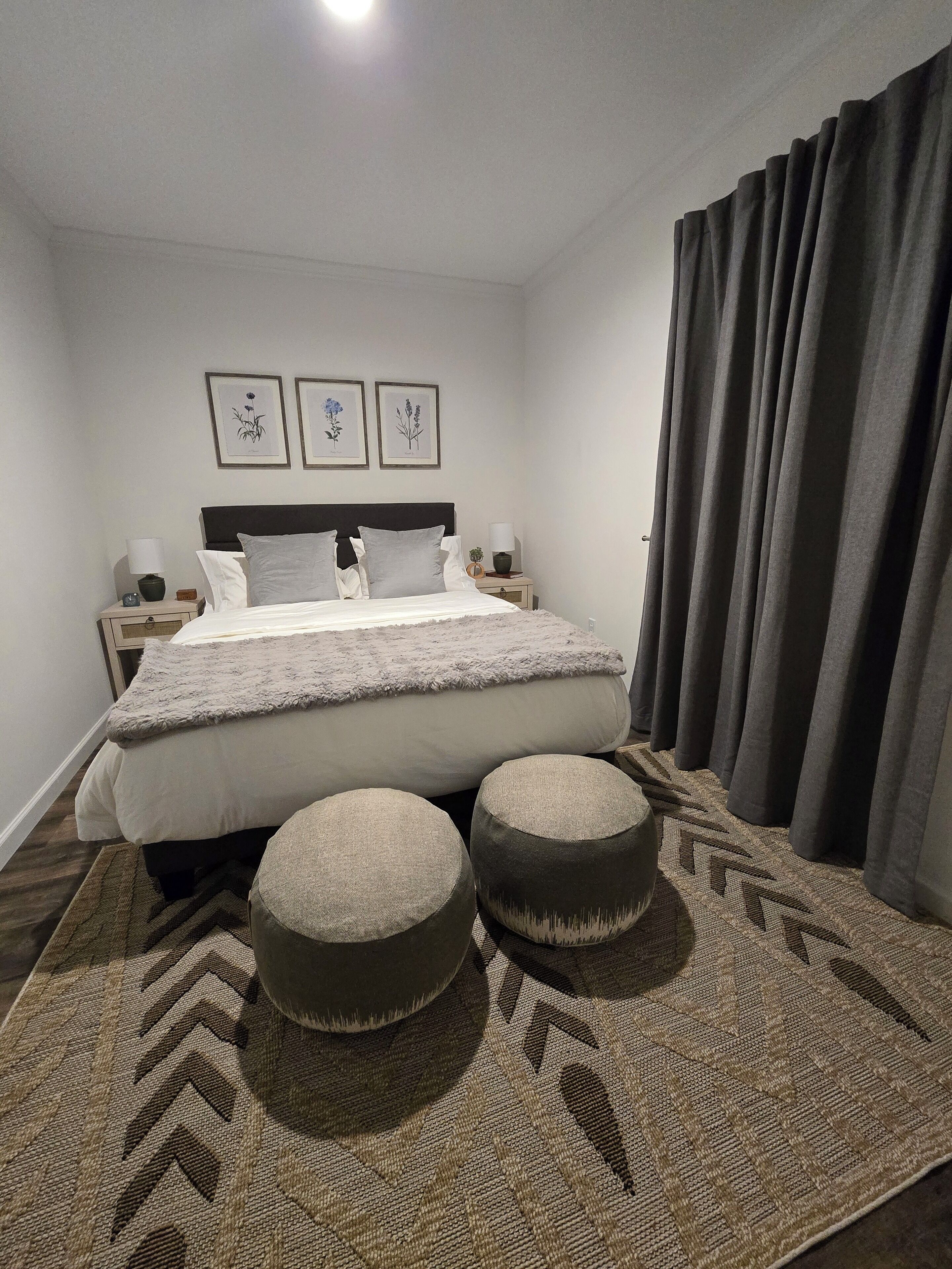 2 chambres, bureau, fer et planche à repasser, Wi-Fi gratuit