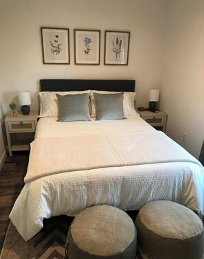 2 bedrooms, desk, iron/ironing board, free WiFi