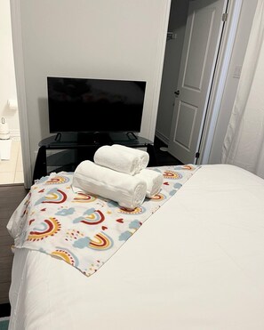 1 bedroom, WiFi, bed sheets