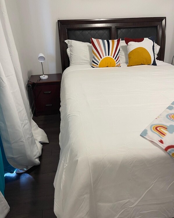 1 bedroom, WiFi, bed sheets