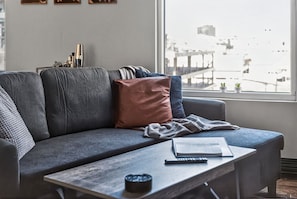TV, books, stereo