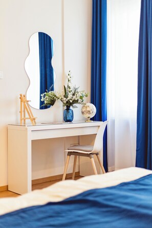 2 bedrooms, iron/ironing board, free WiFi, bed sheets - Victoria's Danube view Residence • 2BR • 2BA (Budapest)