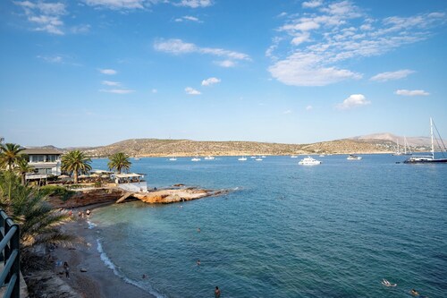 Seaview Balcony in Varkiza by ΜΡS
