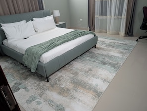 Ferros/tábuas de passar roupa, Wi-Fi, roupa de cama