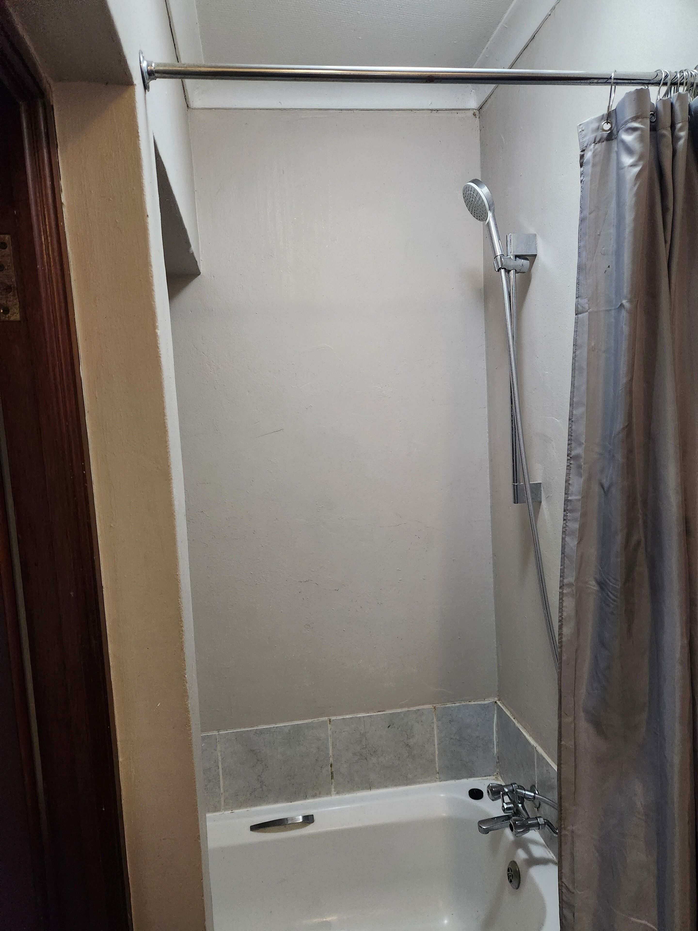 Handtücher, Seife, Toilettenpapier