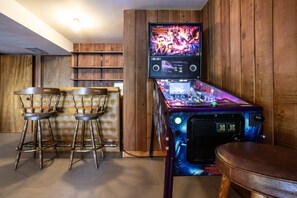 Spielezimmer