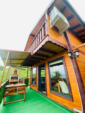 Biệt thự Deluxe | Bộ đồ giường cao cấp, trang trí khác biệt 