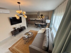 تلفزيون ذكي