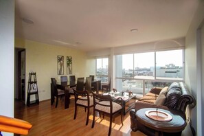 Fernseher, Computerbildschirme