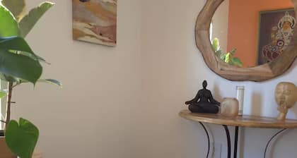 The "OASIS" Guesthouse Escape