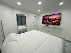 In-room safe, iron/ironing board, free WiFi