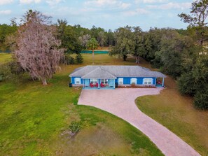 Unclassified image, 4 of 24, button - Cozy RV in private dead end - Palatka with AC (Palatka)