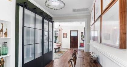 Downtown Mobile: Pet Friendly + 5m Walk to all downtown offers