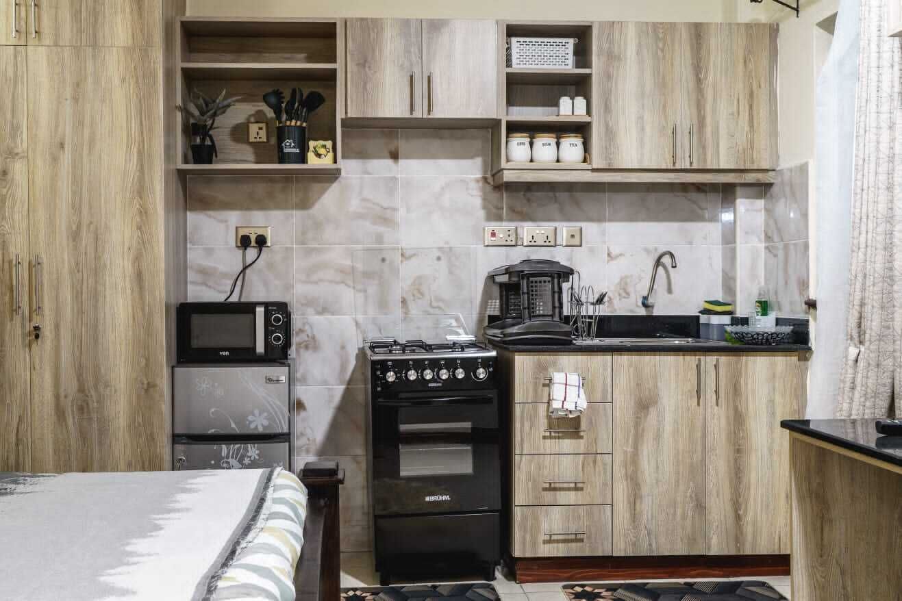 مكتب ومكواة/لوح كي وواي فاي مجانًا وملاءات أسرّة