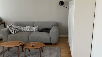 Casa, vista a la ciudad | Área de sala de estar