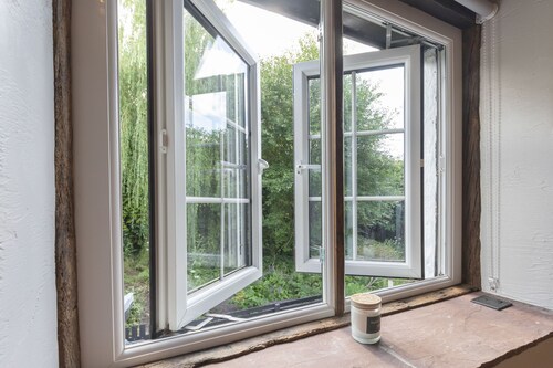 Yksinomainen-Näkymä maaseudulle-Mökki-Oma kylpyhuone