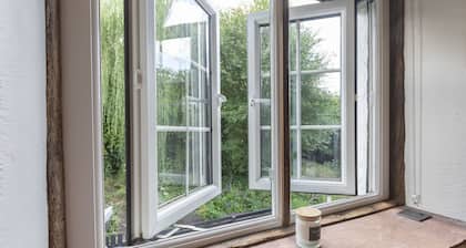 Yksinomainen-Näkymä maaseudulle-Mökki-Oma kylpyhuone