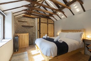 1 bedroom, iron/ironing board, travel crib, bed sheets