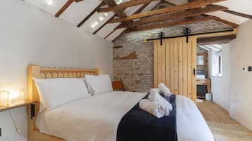 1 bedroom, iron/ironing board, travel crib, bed sheets