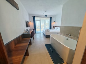 Deluxe Double or Twin Room | In-room safe, blackout drapes, soundproofing, free WiFi - Rigani Gökçeada (+14)  (Gokceada)