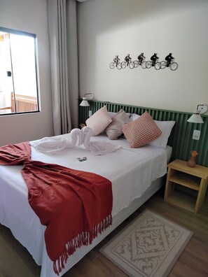 2 makuuhuonetta, Wi-Fi, vuodevaatteet