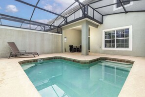 Outdoor pool, pool loungers