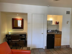 Premium Suite, Pool View