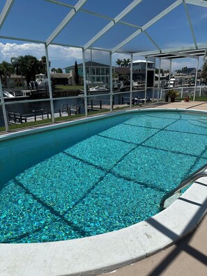 Outdoor pool, a heated pool