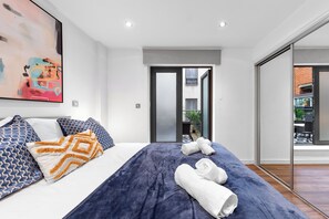 1 chambre, fer et planche à repasser, Wi-Fi, draps fournis