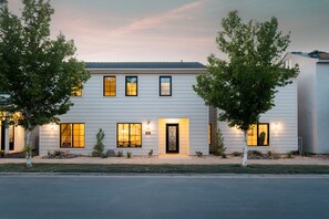 Exterior - Brand New Home! Its about time to have a beautiful pool area, spacious 7 bedroom home. (Hurricane)