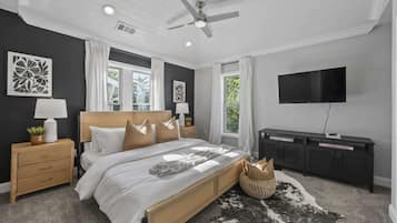 4 soverom, strykejern/-brett, reiseseng for barn og wi-fi (inkludert)