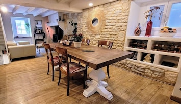 Salle Ă manger et salon