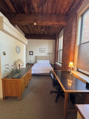 1 bedroom, iron/ironing board, bed sheets