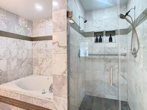 Shower, jetted bath, hair dryer, towels