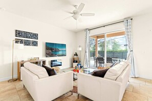 House, Multiple Beds, Pool Access, Pool View (Solterra Bliss) | Living area